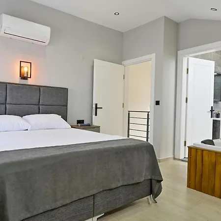 Villa Bendis - For 8 People In The Center Of