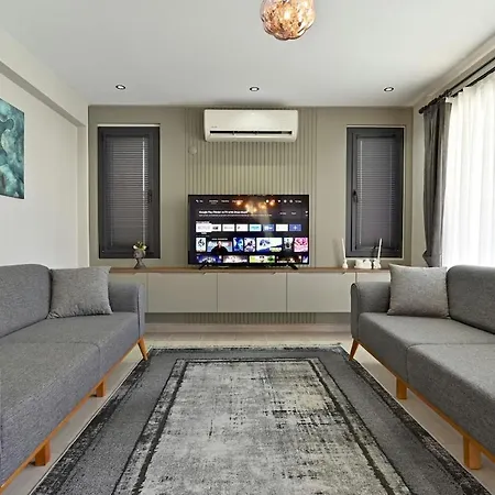 Bendis - For 8 People In The Center Of Villa *