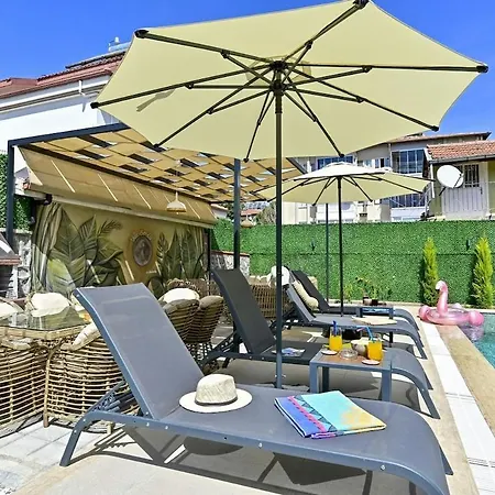 Вилла Bendis - For 8 People In The Center Of Фетхие
