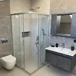 빌라 Bendis - For 8 People In The Center Of 페티예